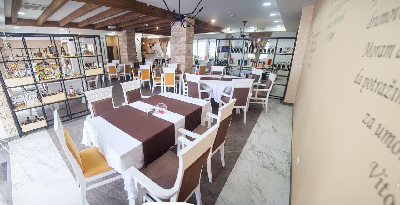 Hotel Serdar Мойковац Екстериор снимка